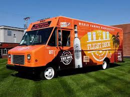 food trucks vehicle graphics