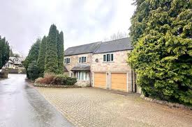homes to let in crich property