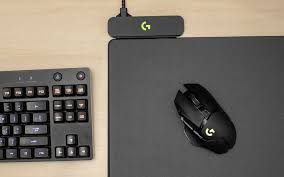 Also, the installation process is very easy. Logitech G502 Lightspeed Review The Perfect Gaming Mouse Goes Wireless