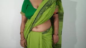 Hip hop navel of girls. Navel Show In Saree How To Draping A Saree Quick Saree Wearing Indian Saree Creation Youtube