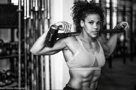 28 black fitness pros you should be