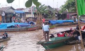 Info jamaah haul abah guru sekumpul mulai menuju arah. Pilih Jalur Sungai 500 Klotok Dan Longboat Jemaah Haul Dari Batola Dan Kalteng Merapat Di Martapura Kanal Kalimantan