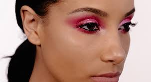 use lipstick as eye makeup