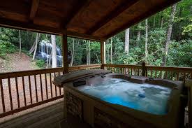 Top Vacation Als With Hot Tubs In