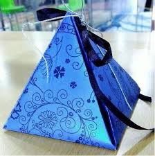 pyramid gift box