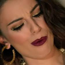 cher lloyd makeup gold eyeshadow