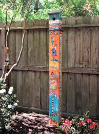 Totem Poles Stand Tall Neil Sperry S