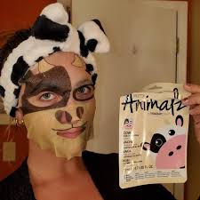 pretty z nourishing cow mask
