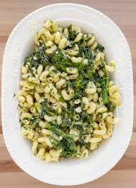 pasta aglio e olio with broccoli rabe
