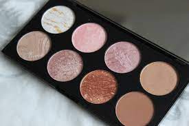 makeup revolution blush palette in