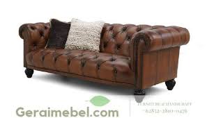 Namun, model sofa dengan bentuk minimalis biasanya lebih mudah digunakan pada setiap tema ruang tamu. Harga Sofa Murah Dibawah 1 Juta Archives
