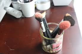 easy diy candle jar makeup brush holder