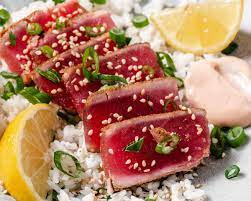 seared and blackened yellowfin tuna