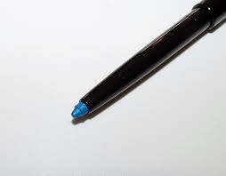 chanel true blue 57 stylo yeux