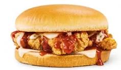 what-comes-in-a-whataburger-buffalo-ranch-chicken-strip-sandwich