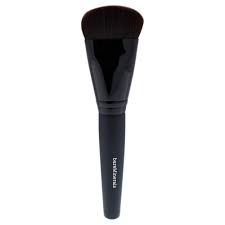 luxe performance brush by bareminerals