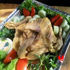 Ingkung ayam merupakan masakan tradisional yang masih eksis hingga sekarang. Jual Pawon Ingkung Ayam Areh 1 Ekor Asli Enak Djowo Klaten 100 Halal Sehat Bsd Pejantan Online Maret 2021 Blibli