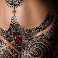 Die besten 100 Bilder in vielen Kategorien - Intim tattoos: Frau, Schenkel,  Bauch, Ornamente, Tattoo