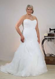 One of the best parts about attending a wedding is that it's the perfect excuse to dress up and showcase your unique personal style. Plus Size Wedding Dresses Melbourne Leah S Designs Bridal Shop