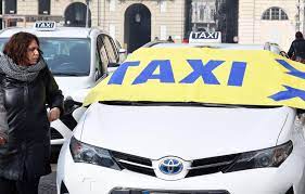 Uber zdelegalizowany we Włoszech - ma kilka dni na wycofanie się z kraju -  WP Wiadomości