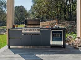 outdoor kitchens and barbecues