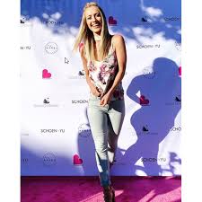 pink carpet for step and repeat backdrops