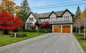 luxury homes in toronto