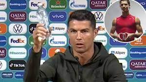 Off topic > ronaldo couldn't stand coca cola being at euro 2020 press conference. 8ryi3whlyb1xpm