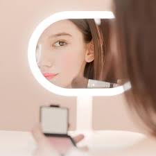 q led mirror with wireless charging and