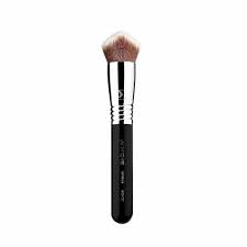 sigma beauty round kabuki brush f82