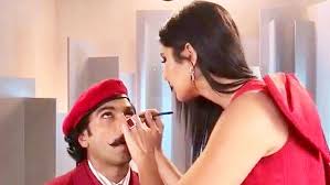 katrina kaif applies kohl for ranveer