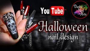 halloween nail design gloomy and