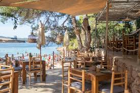 the best beach restaurants in ibiza