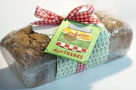 Get unique christmas cakes gift ideas online from giftblooms. Pin On Wrapping