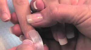 form nail with fibergl silk wrap