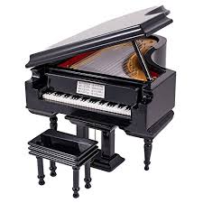 As if finding original gift ideas isn't tough enough as it is, thinking of gifts for piano players can be but rest assured, there are dozens of fun accessories that pianists can use on a daily basis. Gifts For Piano Players 20 Best Ideas In 2021 Smallworldgiftshop