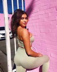 They were initially made of a mix of nylon and lycra; Yoga Pants Kalani Hilliker