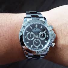 Rolex daytona watches don't have any engravings on their casebacks. Fake Rolex Daytona Vs Real Rolex Raymond Lee Jewelers
