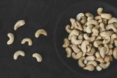 Who should not eat cashew nuts?