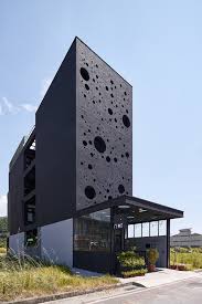 Onyx Lit House By Emerge Architects