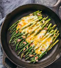 Cheesy Baked Asparagus With Bacon gambar png