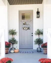 25 Charming Front Porch Lighting Ideas