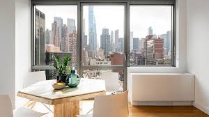 the max midtown west no fee