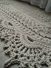 crochet bedside oval rug in milky color