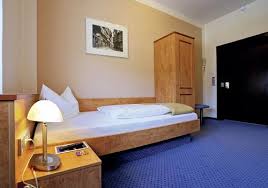 All rooms are spacious and feature a tv. Hotel Deutsches Haus Ab 59 Hotels In Braunschweig Kayak