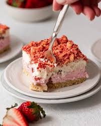 strawberry shortcake ice cream bars