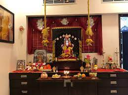 collections in hindu domestic shrines