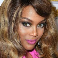 tyra banks wild appearance in selfie