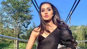 Shraddha kapoor complete movie(s) list from 2022 to 2009 all inclusive: We Can Donate To Whatever Cause We Believe In Shraddha Kapoor Iwmbuzz