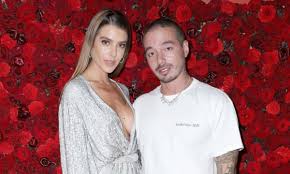 Valentina ferrer is an argentine model, tv host and beauty contest contender titleholder who was delegated miss argentina 2014 and. J Balvin Is Anticipating His First Little One With The Mannequin Valentina Ferrer Memes Random